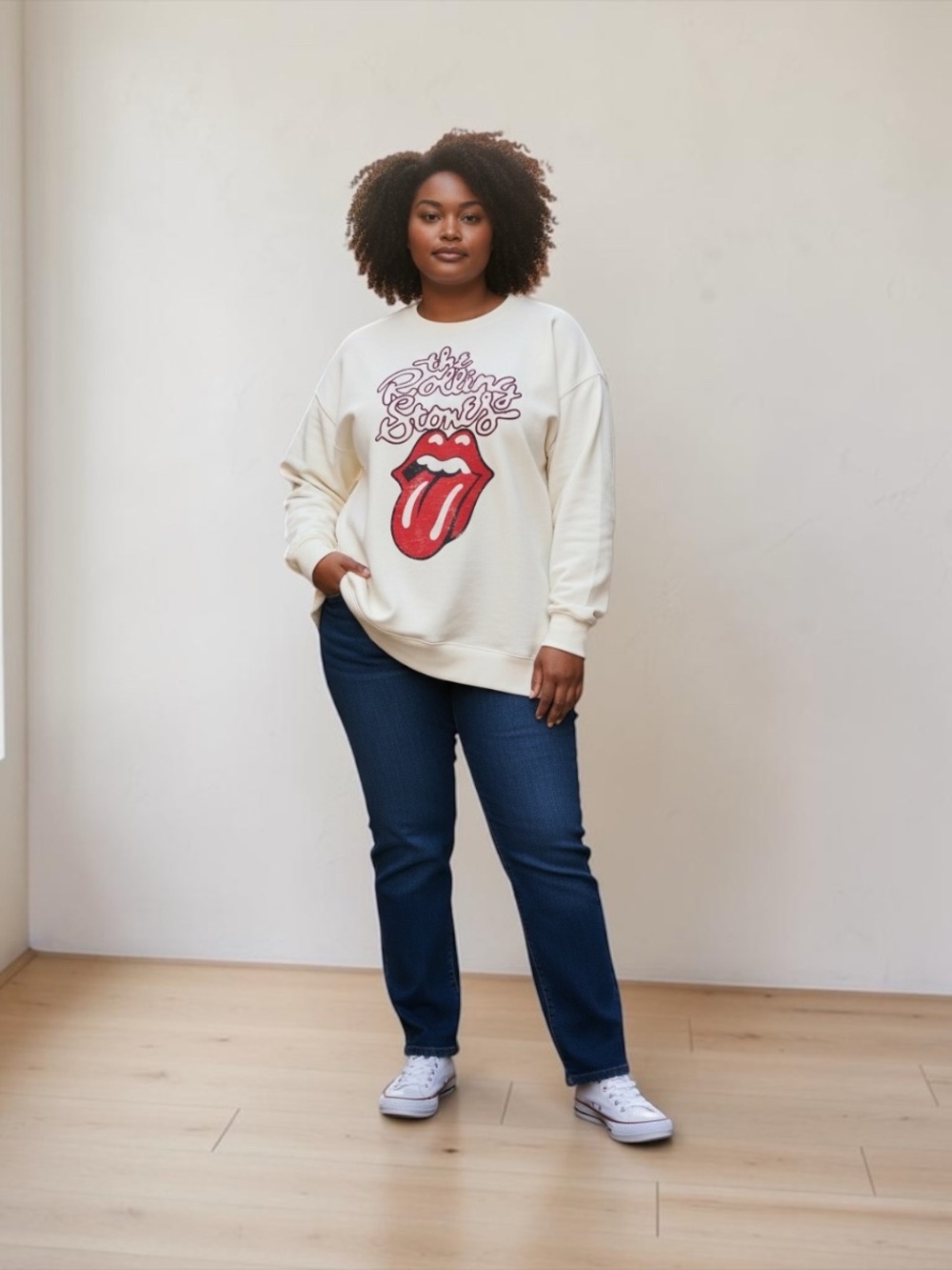 Rolling Stones Graphic Sweatshirt Women’s 2X Cream Fleece Pullover Band Oversize